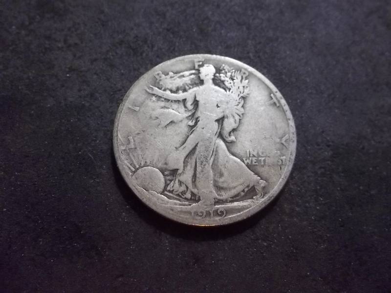 lot 69 image: 1919 S Walker Half Dollar
