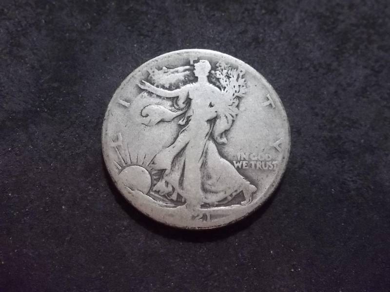 lot 73 image: 1921 S Walker Half Dollar