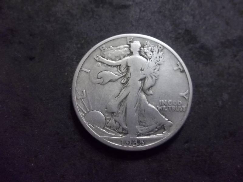 lot 84 image: 1935 S Walker Half Dollar