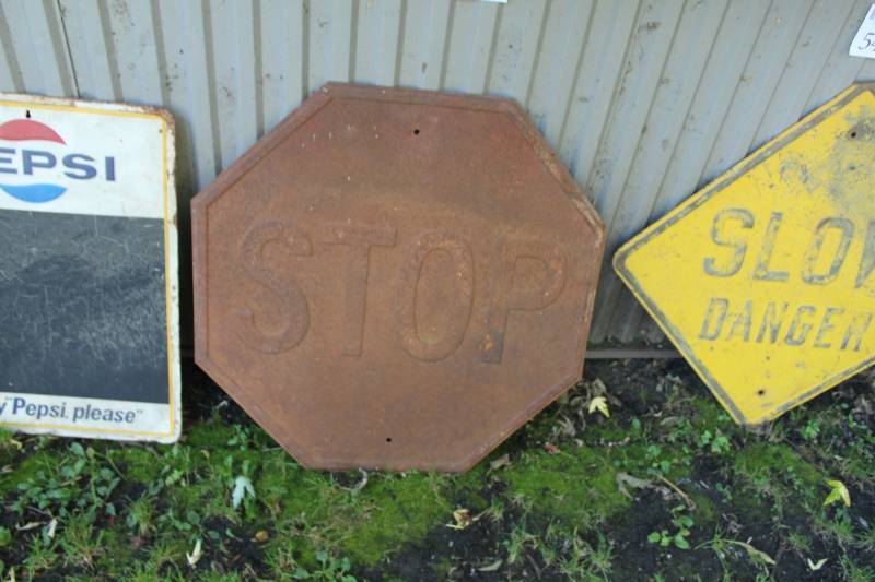 lot 545 image: STOP Metal Sign