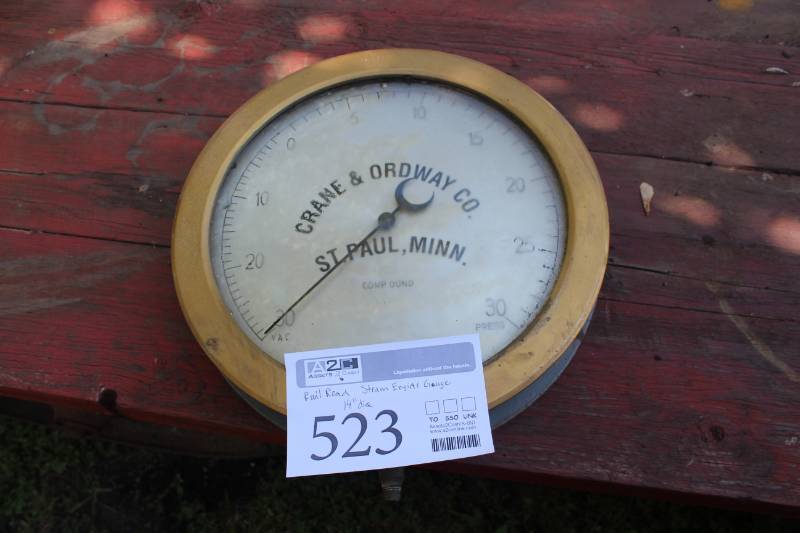 lot 523 image: Crane & Ordway 14in. Rail Road Steam Engine Gauge
