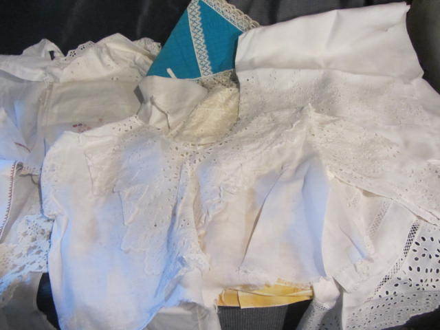 lot 46 image: Linens, Clothes, Fabric
