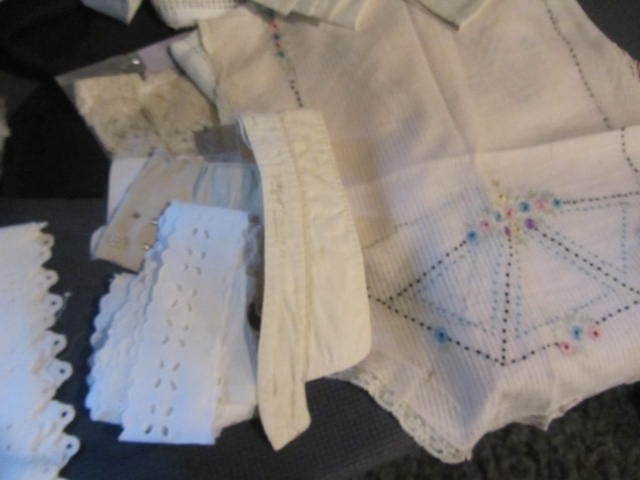 lot 49 image: Victorian Clothes & Linens