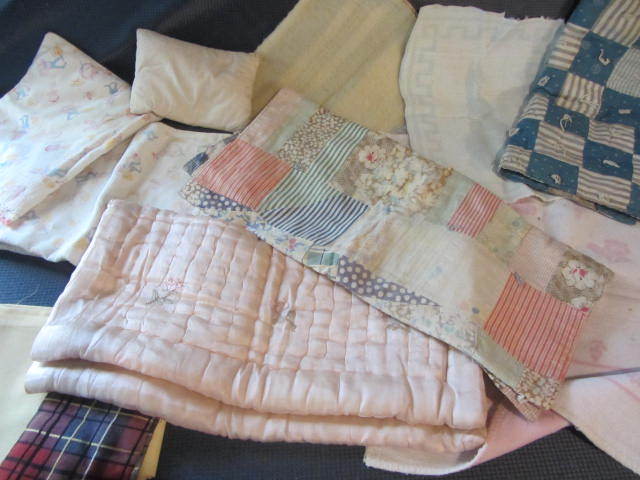 Doll Quilts & Blankets