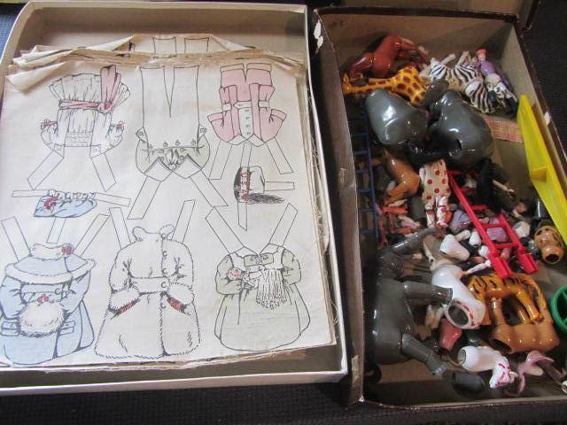 Paper Dolls, Circus