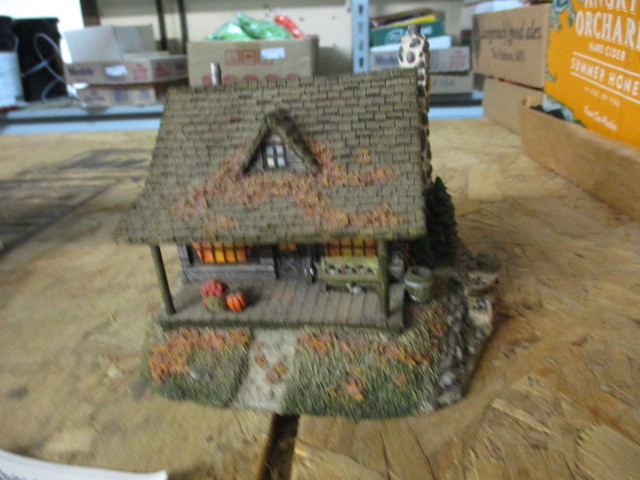 lot 92 image: Terry Redlin Collectible