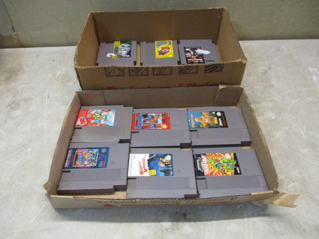 lot 124 image: Nintendo games