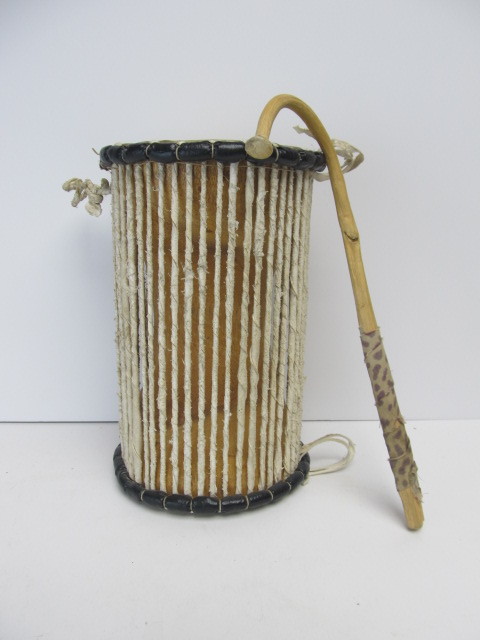 lot 23 image: Vintage African Talking Drum