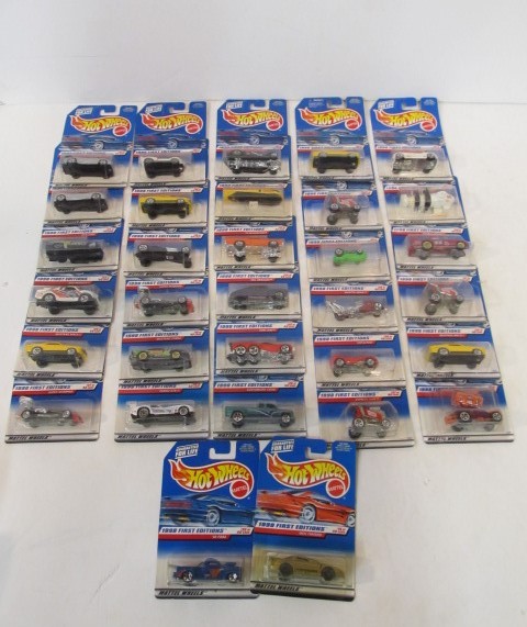 lot 105 image: Lot of NIB Hot Wheels - 1998 First Editions