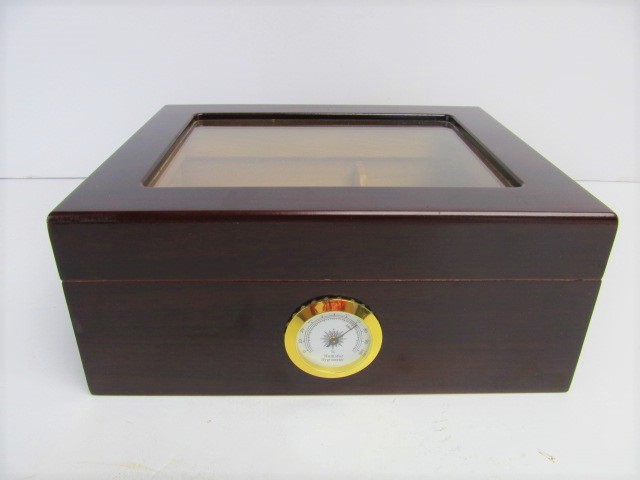 lot 165 image: Unused Cigar Humidor