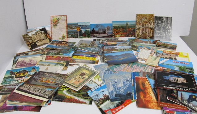 lot 199 image: Large Lot of Vintage Postcards