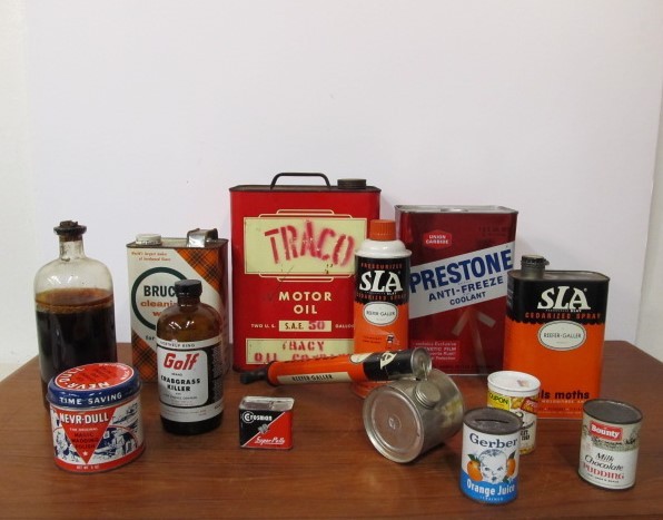 lot 270 image: Lot of Vintage Advertising Oil Cans Tins etc
