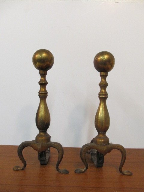 lot 216 image: Set of Vintage Solid Brass Andirons