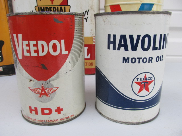 lot 255 image: Lot of vintage Motor Oil etc Advertising Cans