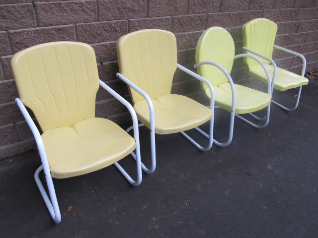 lot 295 image: 4 Vintage Metal Yellow Springer Chairs