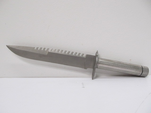 lot 40 image: Nice Large Vintage EXPLORER Survivor II Stainless Steel Survival Knife