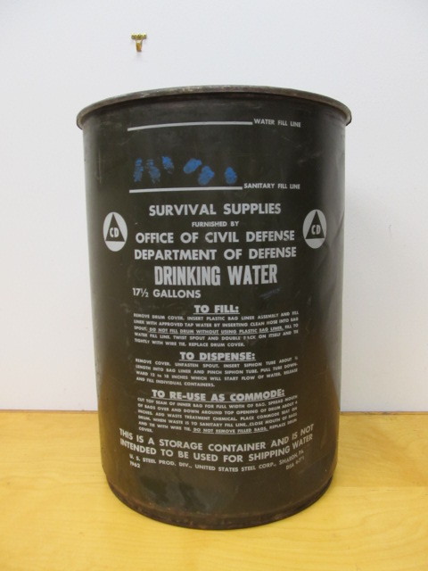 lot 48 image: Large Vintage 1960s Civil Defense Water Barrel wLid
