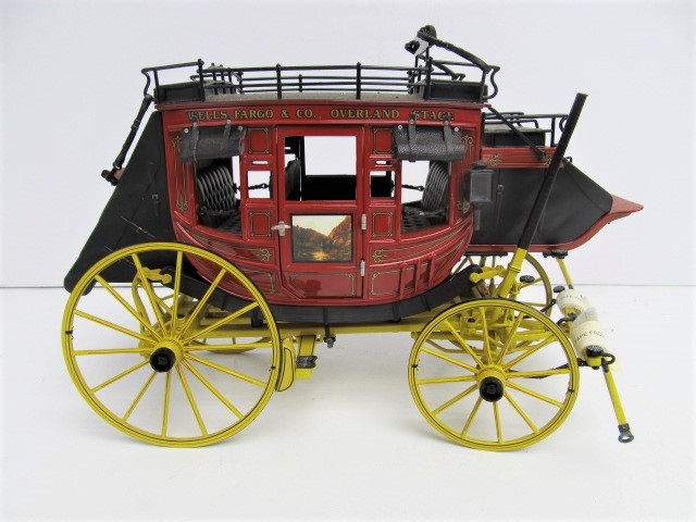 lot 64 image: Franklin Mint WELLS FARGO Diecast Stagecoach