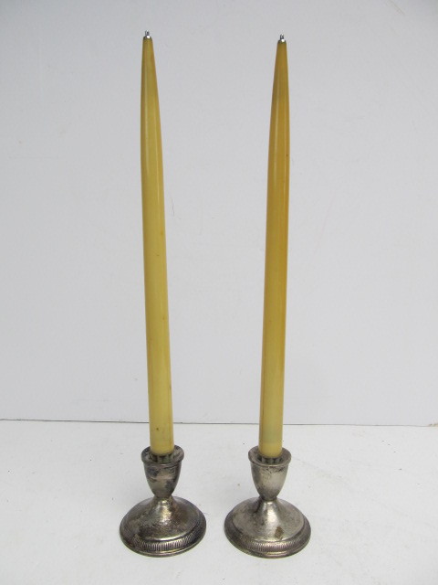 lot 70 image: Pair of Vintage Duchin Sterling Silver Candle Holders wGas Candles