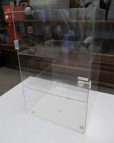 lot 161 image: 3 Section Acrylic Display Cabinet