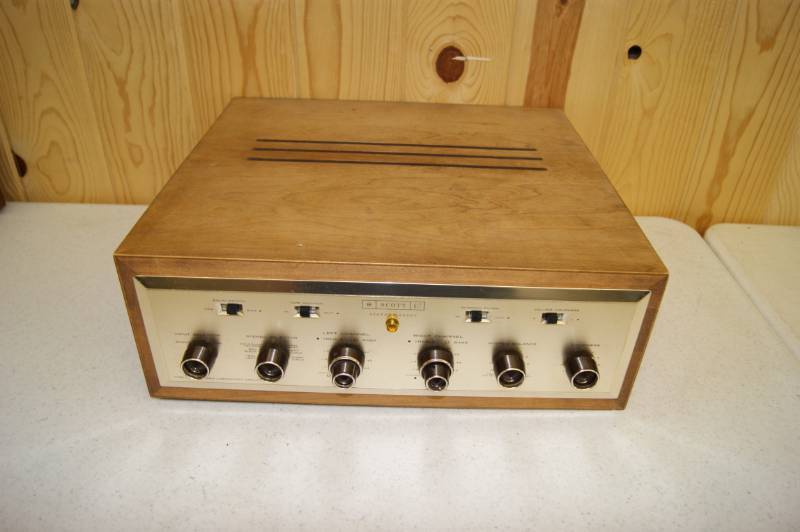 lot 25 image: Vintage H.H. Scott Kit Type LK-48 Stereo Laboratory Amplifier