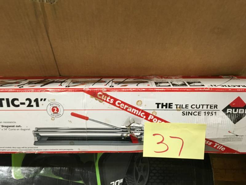 lot 37 image: Rubi 21 in. Practic Tile Cutter in good condition