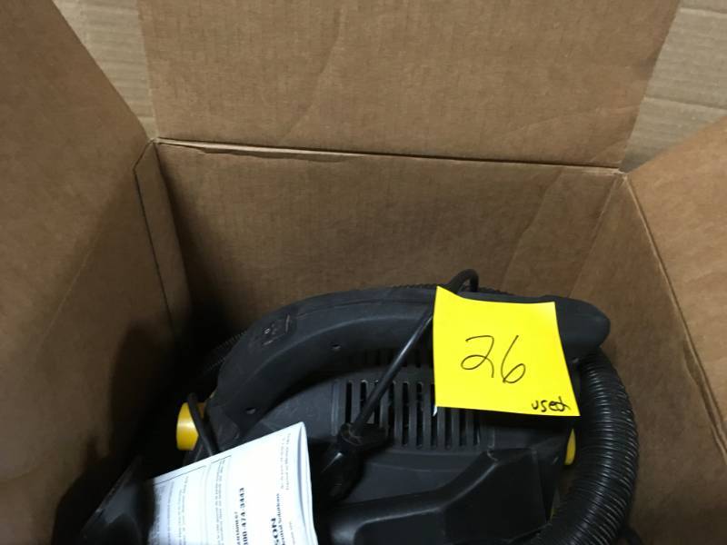 lot 26 image: Stinger WetDry Vac WD2025 USED  in good condition