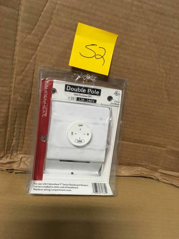 lot 52 image: FAHRENHEAT Electric Baseboard Heater Thermostat  in good condition