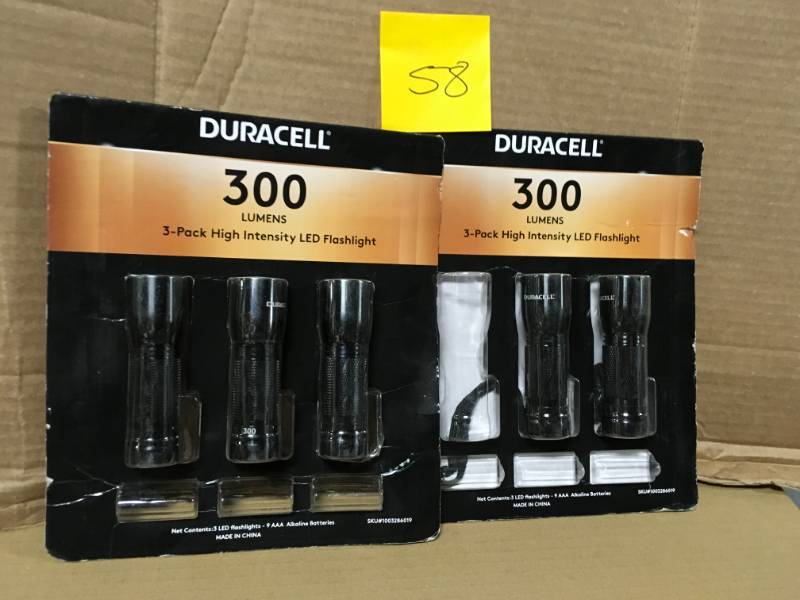 lot 58 image: Duracell 300-Lumen LED Flashlight with Batteries (3-Pack) MISSING PCS