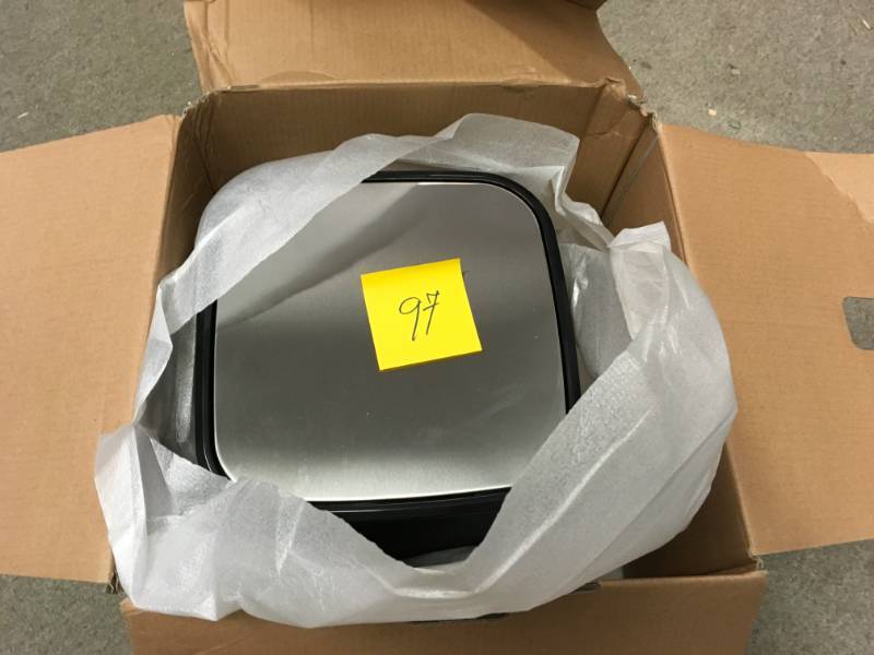 lot 97 image: Gourmia 6 Qt Digital Air Fryer  in good condition