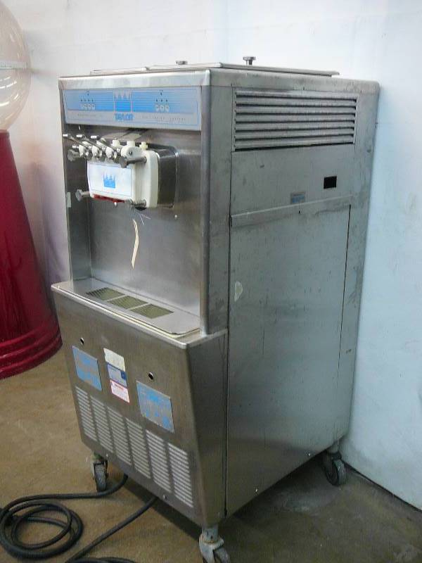 Ice Cream Maker