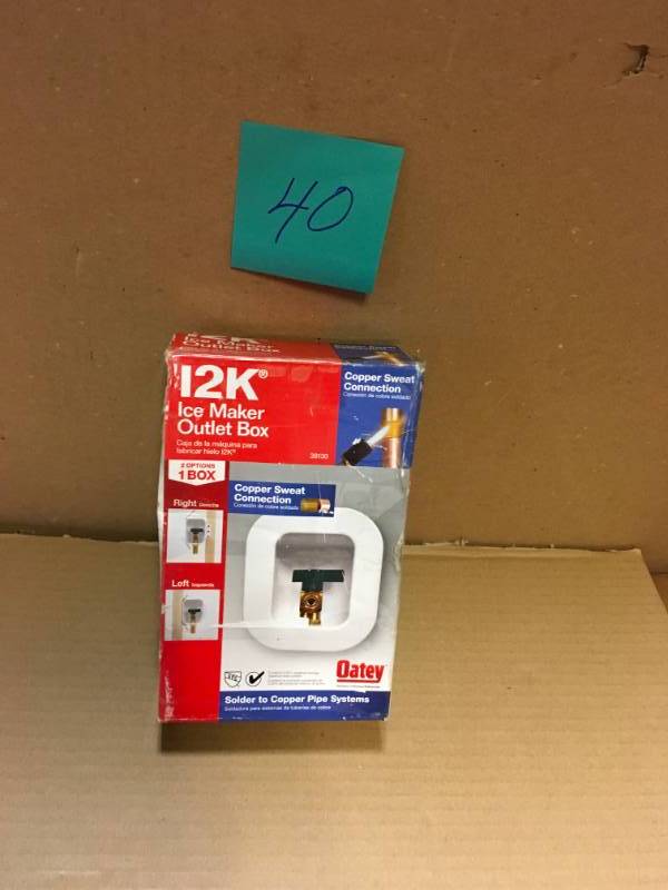 lot 40 image: Oatey I2K Icemaker Outlet Box 14 Turn