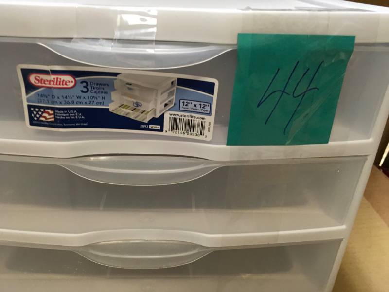 lot 44 image: Sterilite Clearview 14.625 in. x 10.625 in. 3-Drawer Organizer Unit