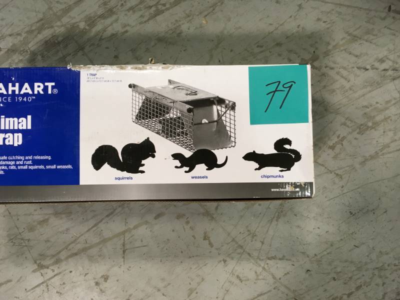 lot 79 image: Havahart Small 2-Door Animal Trap