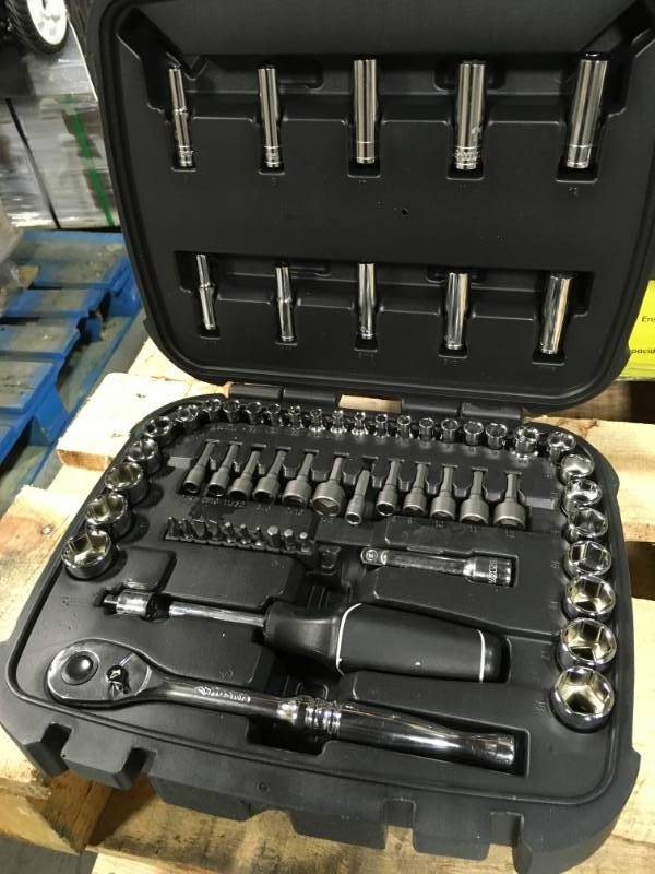 lot 65 image: Husky Mechanics Tool Set (65-Piece)