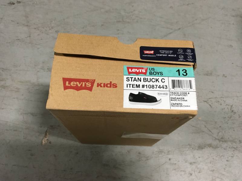 lot 41 image: Levis Kids Boys Girls Stan Buck C Black Denim Sneakers Gym Shoes SZ 13 not used