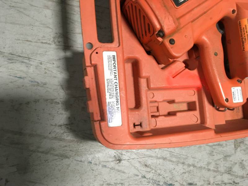 lot 64 image: PASLODE IMPULSE CORDLESS POWER FASTENING SYSTEM USED in good condition