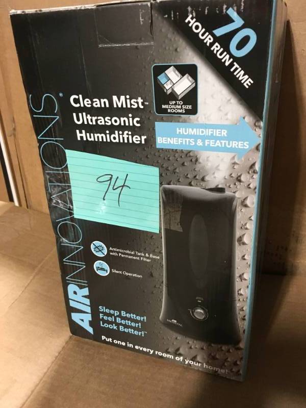 lot 94 image: Air Innovations 1.1 Gal. Cool Mist Humidifier for Medium Rooms Up To 400 sq. ft. in good condition