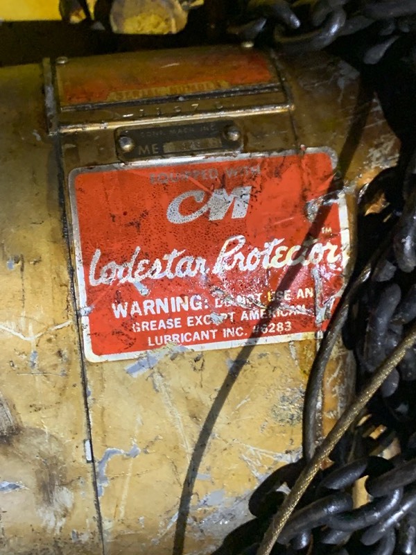 lot 8 image: Loadstar Protector 1- Ton Hoist, Equipped with CM