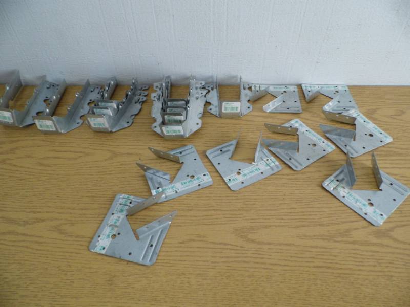 lot 15 image: Joist Hangers