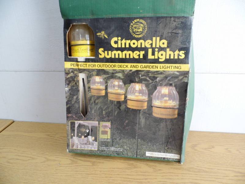 lot 20 image: Citronella Lights