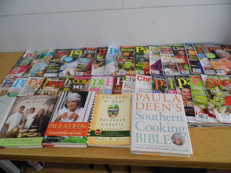 lot 60 image: Cookbooks - Magazines