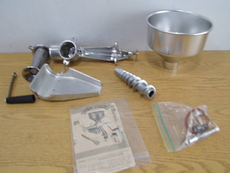 lot 73 image: Vintage Squeeze Strainer