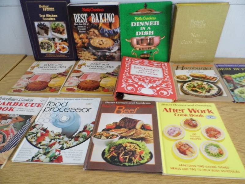 lot 99 image: Cookbooks