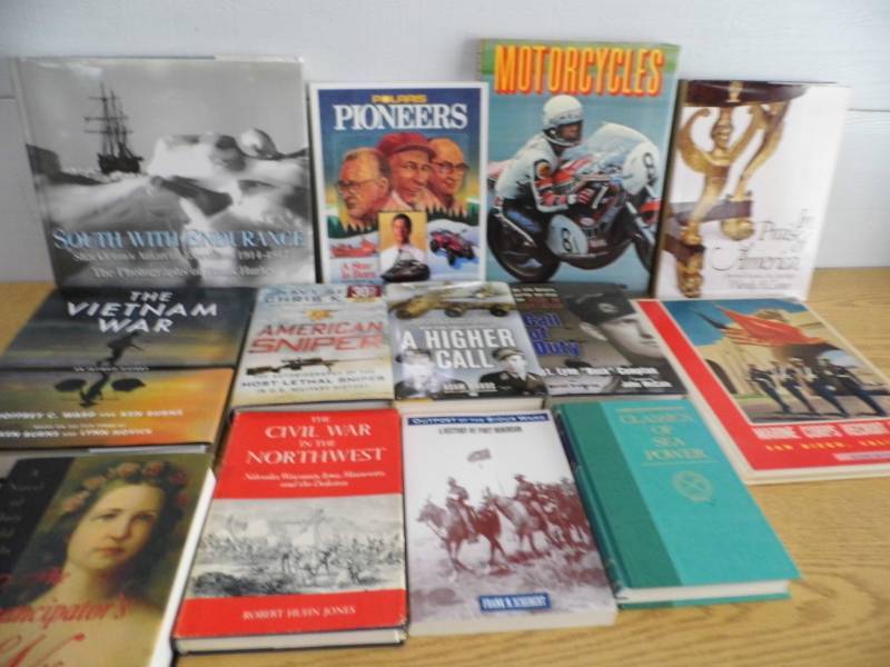 lot 102 image: Cookbooks