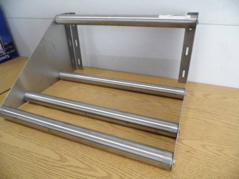 lot 135 image: Stainless Steel Wall Rack