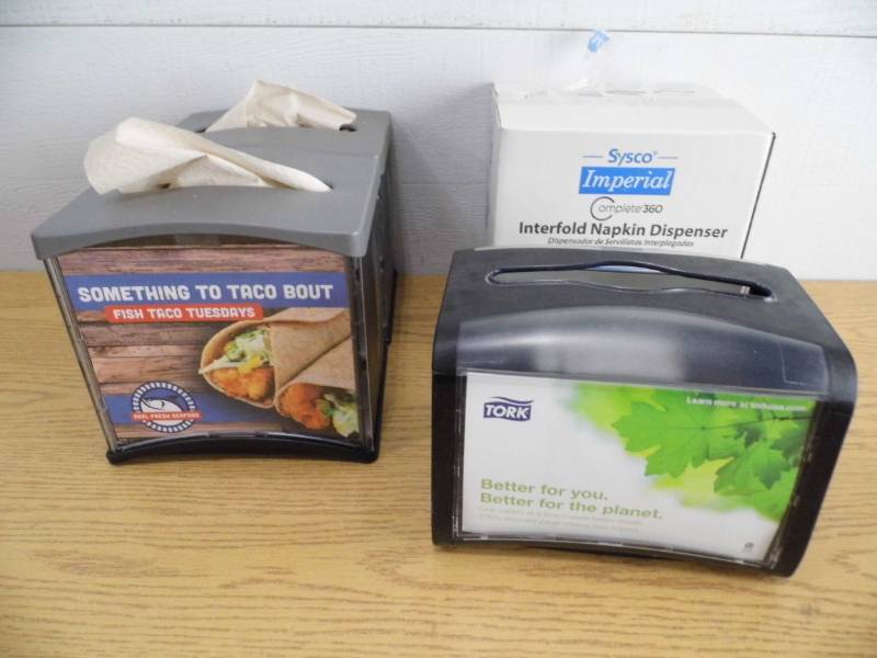 lot 139 image: Lot of 4 Napkin Dispensers