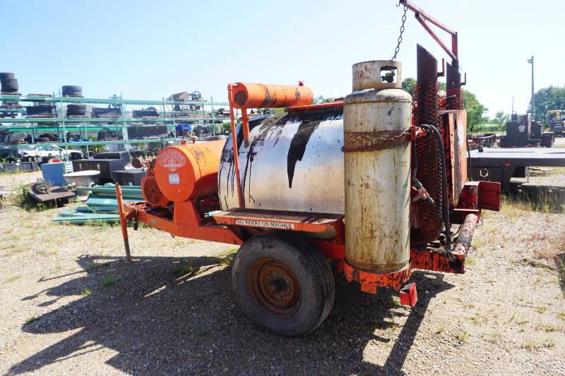 lot 18 image: Crafco Tow Behind Commercial Crack Sealer Tar Melter