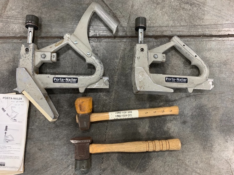 lot 6 image: PORTA NAILER KIT