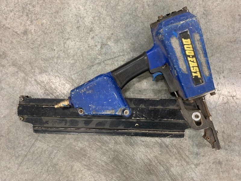 lot 14 image: DUO-FAST STRIP NAILER